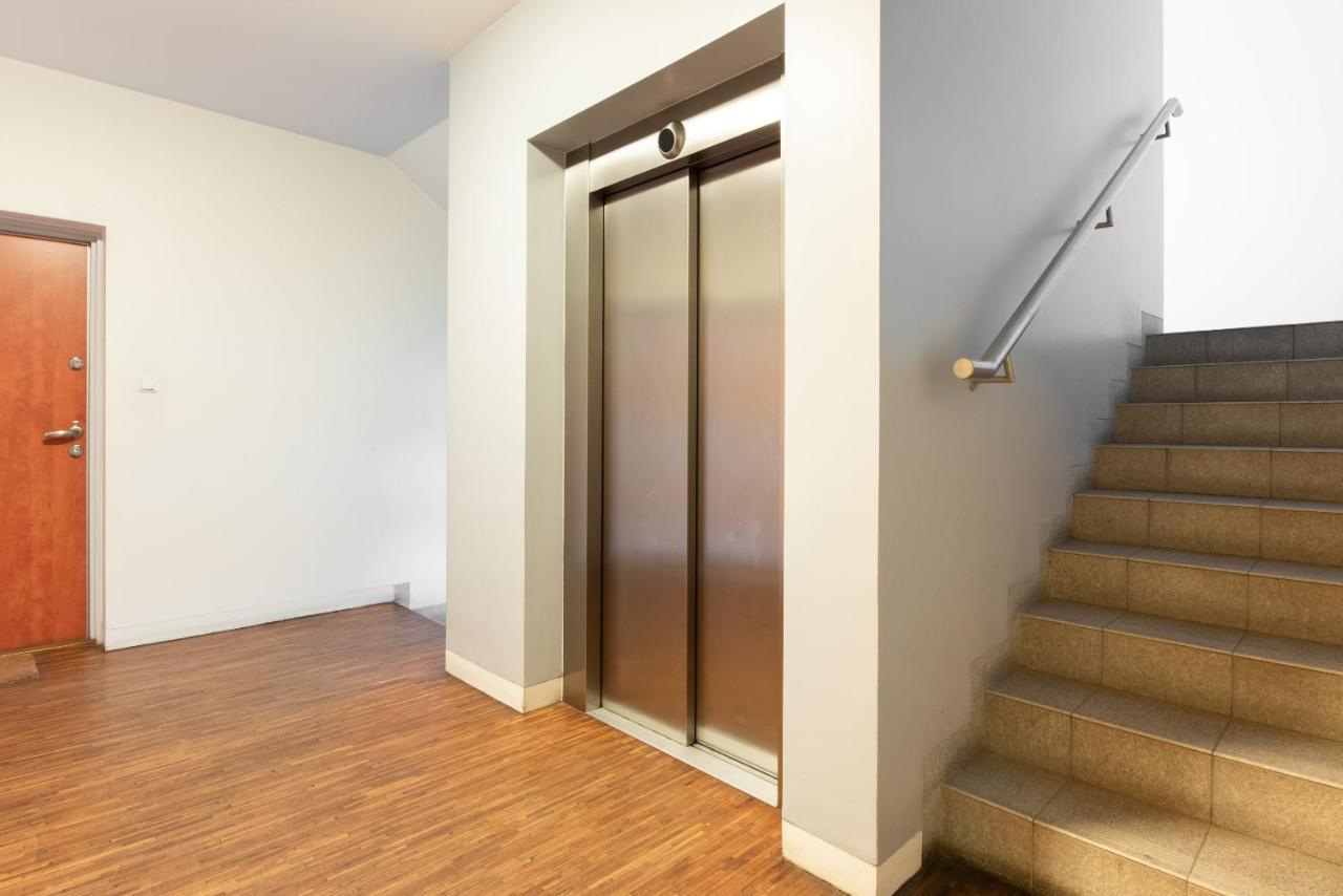 Superapart Wilanowska Apt 20 "Pet-Friendly 1Br Home With Patio Varşova Dış mekan fotoğraf